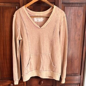 Crescent Women's V-Neck Sweater in Warm Tan